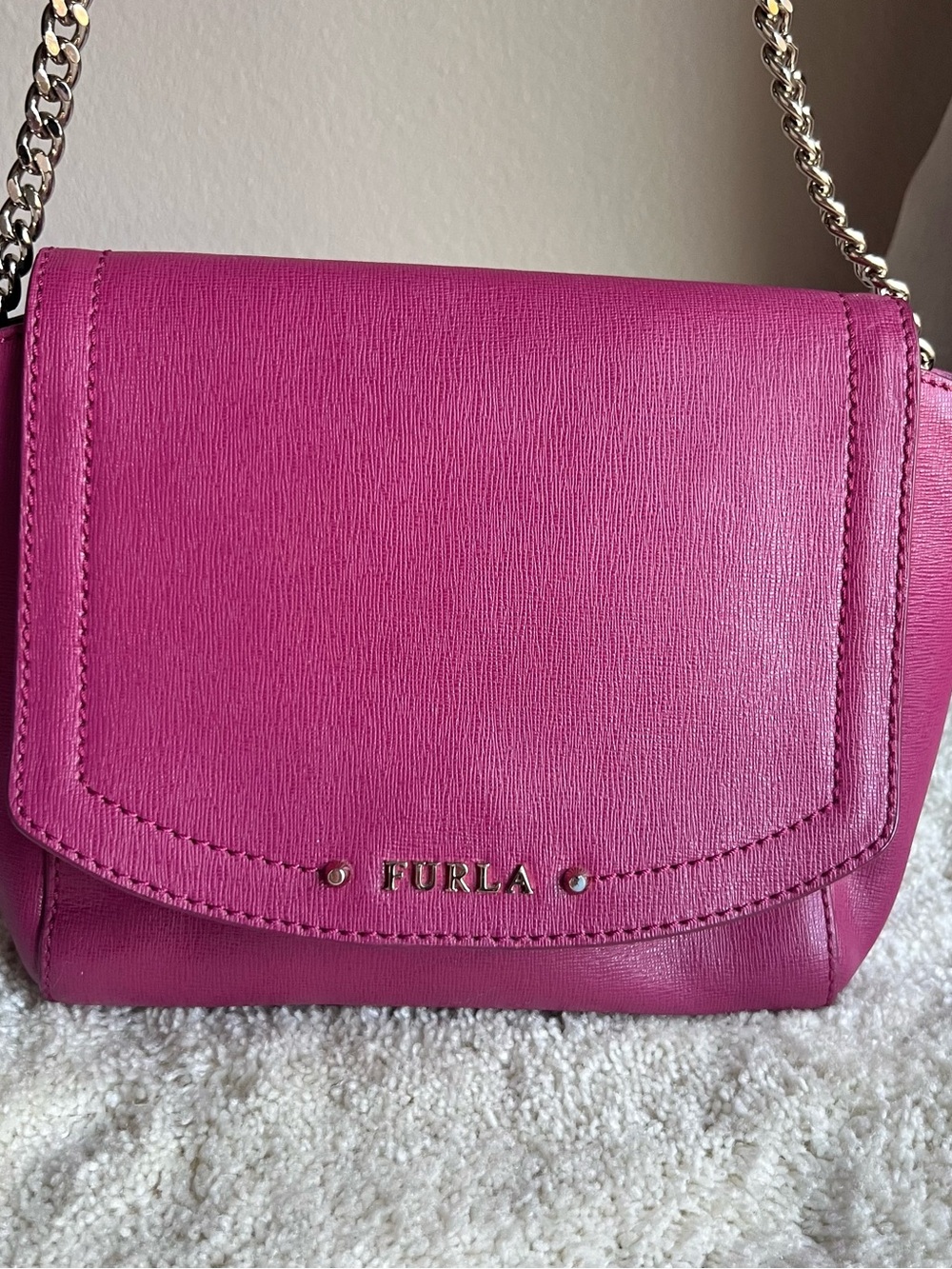 FURLA Magenta Pink Crossbody Shoulder Bag Chain Strap